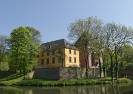 Lais Puzzle - Schloß Burgau, Düren - 100, 200, 500 & 1.000 Teile