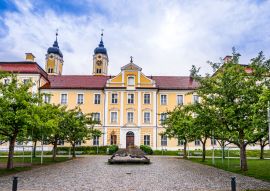 Lais Puzzle - Blick auf Kloster Roggenburg in Bayern, Deutschland - 100, 200, 500 & 1.000 Teile