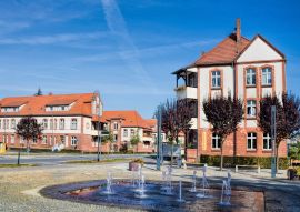 Lais Puzzle - wildau, germany - wasserspiele in der schwartzkopff-siedlung - 100, 200, 500 & 1.000 Teile