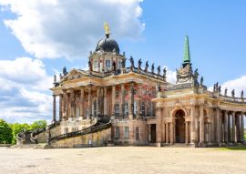 Lais Puzzle - Gebäude der Universität Potsdam, Deutschland - 100, 200, 500 & 1.000 Teile