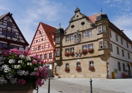 Lais Puzzle - Mittelalterliche Stadt Wolframs-Eschenbach Deutschordensschloss - 100, 200, 500 & 1.000 Teile