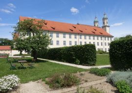 Lais Puzzle - Kloster Holzen in 86695 Allmannshofen - 100, 200, 500 & 1.000 Teile