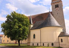 Lais Puzzle - Historische Kirche in der Altstadt von Mühldorf am Inn in Bayern - 100, 200, 500 & 1.000 Teile