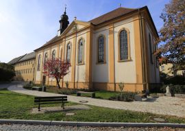 Lais Puzzle - Das Augustinerkloster in Münnerstadt, Bayern, Deutschland, Europa The Augustinian Monastery in Muennerstadt, Bavaria, Germany, Europe - 100, 200, 500 & 1.000 Teile
