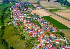 Lais Puzzle - Bischbrunn aus der Luft | Luftbilder vom Dorf Bischbrunn in Bayern - 100, 200, 500 & 1.000 Teile