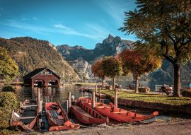 Lais Puzzle - Wunderschöne Naturszene des Traunsees. Erstaunliche Herbstlandschaft der österreichischen Alpen in Traunstein, Österreich, Europa. Konzept eines idealen Erholungsortes. Beliebtes Reiseziel. - 100, 200, 500 & 1.000 Teile