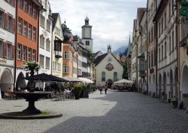 Lais Puzzle - Brunnen und Johanniterkirche in Feldkirch - 100, 200, 500 & 1.000 Teile