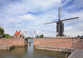 Lais Puzzle - Zugbrücke am Hafen der alten Stadt Heusden, Niederlande - 100, 200, 500 & 1.000 Teile
