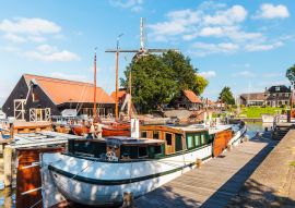 Lais Puzzle - Blick auf den Hafen der niederländischen Stadt Harderwijk - 100, 200, 500 & 1.000 Teile