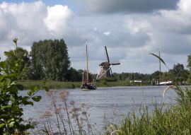 Lais Puzzle - Niederländische Landschaft. Fluss Linde bei Wolvega - 100, 200, 500 & 1.000 Teile
