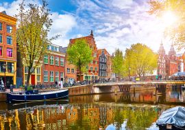 Lais Puzzle - Kanal in Amsterdam Niederlande beherbergt Fluss Amstel Wahrzeichen - 100, 200, 500 & 1.000 Teile