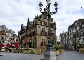 Lais Puzzle - Rathaus in Nimwegen, Niederlande, Town Hall in Nijmegen, Netherlands - 100, 200, 500 & 1.000 Teile