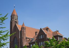Lais Puzzle - H. Joseph Kirche Roosendaal, Die Niederlande - 100, 200, 500 & 1.000 Teile