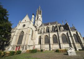 Lais Puzzle - Kirche Sint Willibrordusbasiliek in Hulst, Die Niederlande - 100, 200, 500 & 1.000 Teile