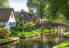Lais Puzzle - Giethoorn - beliebtes Touristenziel, oft auch als "Holländisches Venedig" bezeichnet - 100, 200, 500 & 1.000 Teile