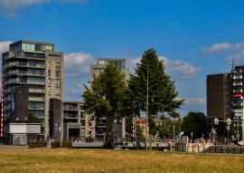 Lais Puzzle - Gebäude in der Innenstadt von Weert, Niederlande - 100, 200, 500 & 1.000 Teile