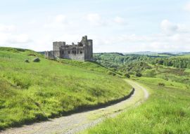 Lais Puzzle - Crighton Castle und die Hügel von Midlothian - 100, 200, 500 & 1.000 Teile