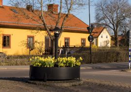 Lais Puzzle - Sandviken, Schweden Ein Kreisverkehr und Topfpflanzen - 100, 200, 500 & 1.000 Teile