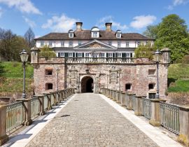 Lais Puzzle - Schloss Pyrmont in Bad Pyrmont, Deutschland - 40, 100, 200, 500 & 1.000 Teile