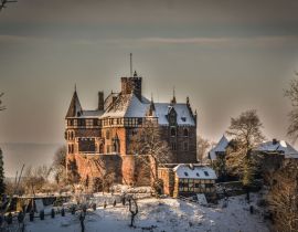 Lais Puzzle - Das Schloss Berlepsch bei Witzenhausen in Nordhessen - 40, 100, 200, 500, 1.000 & 2.000 Teile