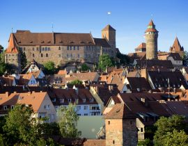 Lais Puzzle - Burg Kaiserburg in Nürnberg mit Altstadt im Sommer - 40, 100, 200, 500 & 1.000 Teile