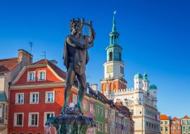 Lais Puzzle - Architektur des Hauptplatzes in Poznan, Polen - 100, 200, 500 & 1.000 Teile