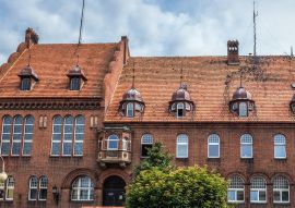 Lais Puzzle - Gemeindeamt in der Stadt Czarnkow, Region Wielkopolska, Polen - 100, 200, 500 & 1.000 Teile