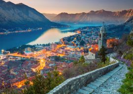 Lais Puzzle - Kotor, Montenegro. Schöne romantische Altstadt von Kotor bei Sonnenuntergang - 100, 200, 500 & 1.000 Teile