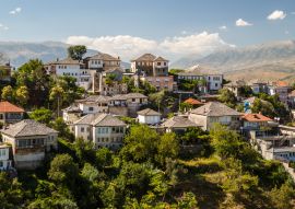 Lais Puzzle - Ein Blick auf die Altstadt von Gjirokaster, UNESCO-Kulturerbe, Albanien - 100, 200, 500 & 1.000 Teile