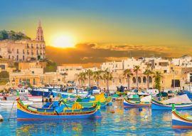 Lais Puzzle - Marsaxlokk Bucht Hafen von Malta, mit schöner Architektur und Boote in der Abenddämmerung - 100, 200, 500 & 1.000 Teile