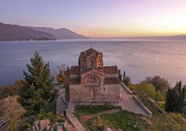 Lais Puzzle - Kirche des Heiligen Johannes von Kaneo in Ohrid in Nordmazedonien - 100, 200, 500 & 1.000 Teile