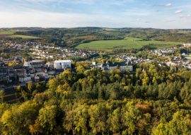 Lais Puzzle - Schloss Wiltz, Luxemburg, Ardennen, Mitelgebirge, Eifel - 100, 200, 500 & 1.000 Teile