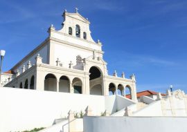 Lais Puzzle - Heiligtum Unserer Lieben Frau von der Menschwerdung in Leiria, Portugal - 100, 200, 500 & 1.000 Teile