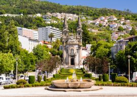 Lais Puzzle - Kirche Nossa Senhora da Oliveira, Guimaraes - 100, 200, 500 & 1.000 Teile