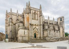 Lais Puzzle - Blick auf die Kathedrale von Guarda - Portugal - 100, 200, 500 & 1.000 Teile