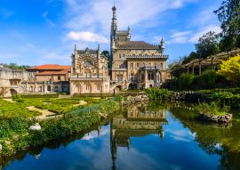 Lais Puzzle - Palast von Bussaco. Coimbra. Portugal - 100, 200, 500 & 1.000 Teile