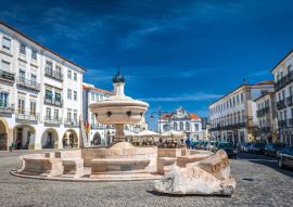 Lais Puzzle - Place de Praça do Giraldo à Evora Portugal - 100, 200, 500 & 1.000 Teile