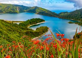 Lais Puzzle - Lagoa do Fogo auf der Insel São Miguel, Azoren - 100, 200, 500 & 1.000 Teile