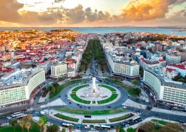 Lais Puzzle - Lissabon Skyline Panorama, Europäische Stadtansicht auf Marques Pombal Platz Monument, Sonnenuntergang, Kreuzung, Portugal - 100, 200, 500 & 1.000 Teile