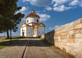 Lais Puzzle - Kapelle des Kalvarienbergs in Portalegre, Portugal - 100, 200, 500 & 1.000 Teile