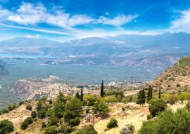 Lais Puzzle - Tal von Amfissa in Griechenland - 100, 200, 500 & 1.000 Teile