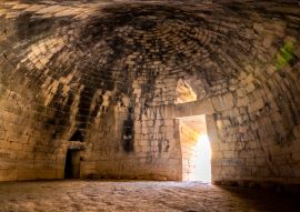 Lais Puzzle - Die archäologische Stätte von Mykene in der Nähe des Dorfes Mykines, mit antiken Gräbern, riesigen Mauern und dem berühmten Löwentor, Peloponnes, Griechenland - 100, 200, 500 & 1.000 Teile