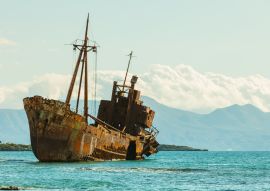 Lais Puzzle - Das berühmte Schiffswrack bei Gythio Griechenland - 100, 200, 500 & 1.000 Teile