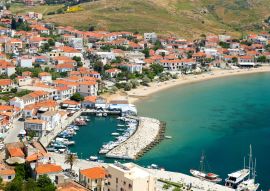 Lais Puzzle - Myrina auf Limnos von oben - 100, 200, 500 & 1.000 Teile