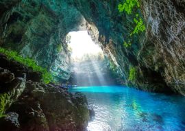 Lais Puzzle - Berühmter Melissani-See auf der Insel Kefalonia - Griechenland - 100, 200, 500 & 1.000 Teile