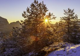 Lais Puzzle - Verschneite Winterlandschaft im Norden Griechenlands, in der Region Grevena, Mazedonien - 100, 200, 500 & 1.000 Teile