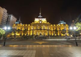 Lais Puzzle - Regierungspalast in Tucuman, Argentinien - 100, 200, 500, 1.000 & 2.000 Teile