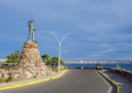 Lais Puzzle - Tehuelche-Denkmal, Puerto Madryn, Die walisische Siedlung, Provinz Chubut, Patagonien, Argentinien, Argentinien - 100, 200, 500, 1.000 & 2.000 Teile