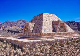 Lais Puzzle - Tilcara, Argentinien, Malerische Berge und alte Ruinen - 100, 200, 500, 1.000 & 2.000 Teile