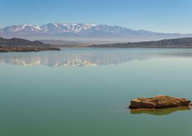 Lais Puzzle - Blick auf den See Cuesta del Viento, San Juan, Argentinien. - 100, 200, 500, 1.000 & 2.000 Teile